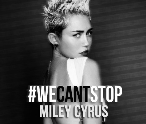 Miley Cyrus posando para su album  We Cant Stop.