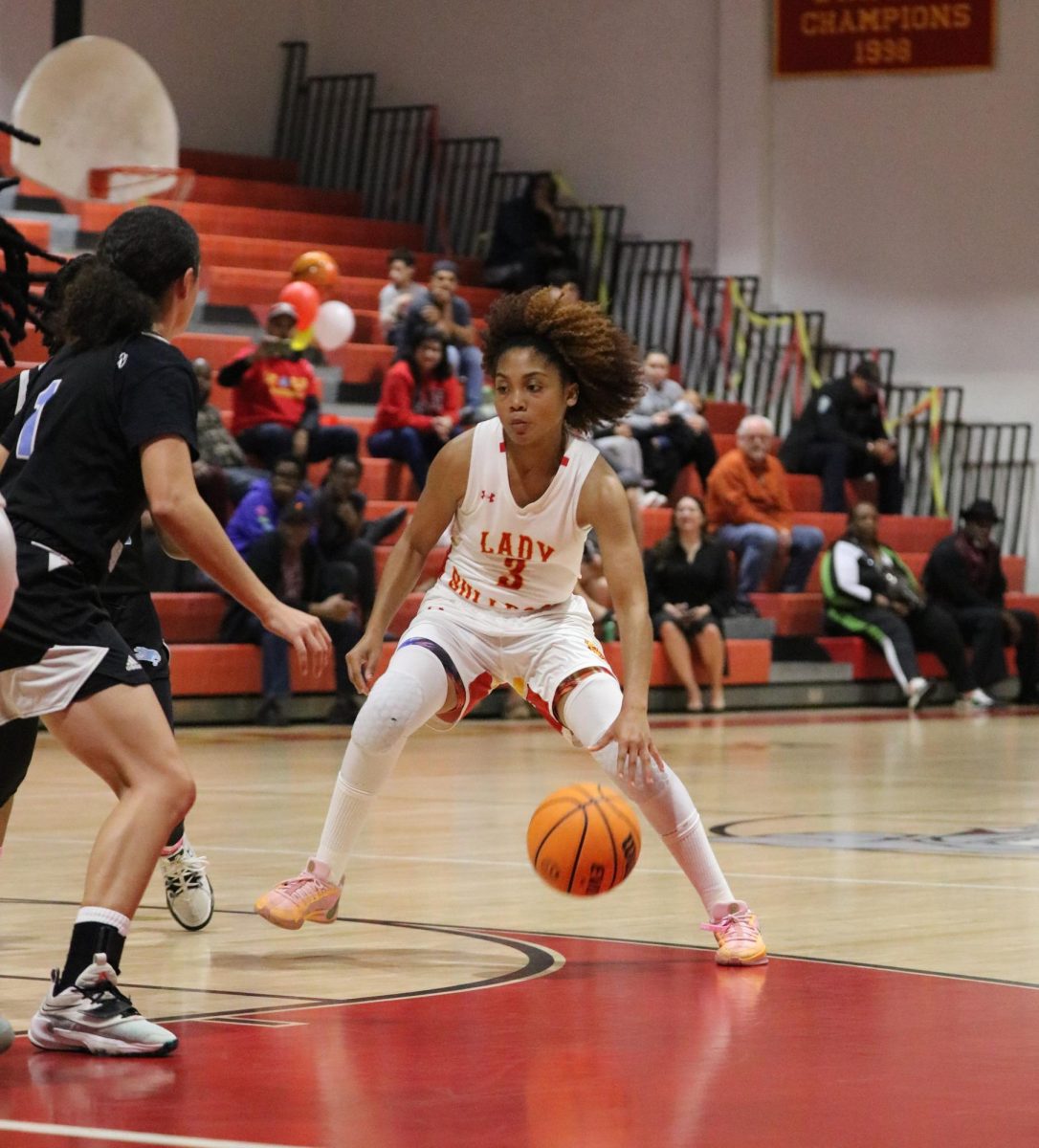 In a remarkable display of skill and tenacity, SBHS Senior Fabiana Poindujour fearlessly maneuvers past her West Broward rival, leaving an indelible mark on the score board. 