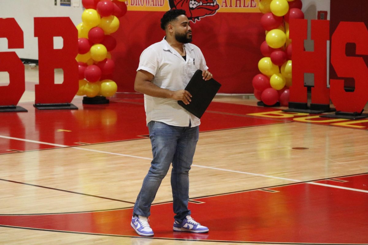 Head Coach, Coach Vargas, welcomes all the supporters who came to watch the boys volleyball game on senior night, while also welcoming all the seniors on to the floor for their last home game.